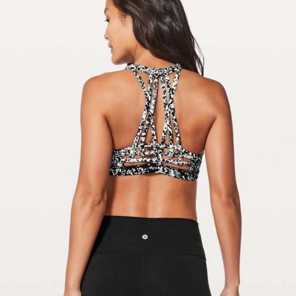 Lululemon Slide With Me Bra in Chirasu Black / Chirakasu Alpine White ~ 6 - Picture 2 of 11